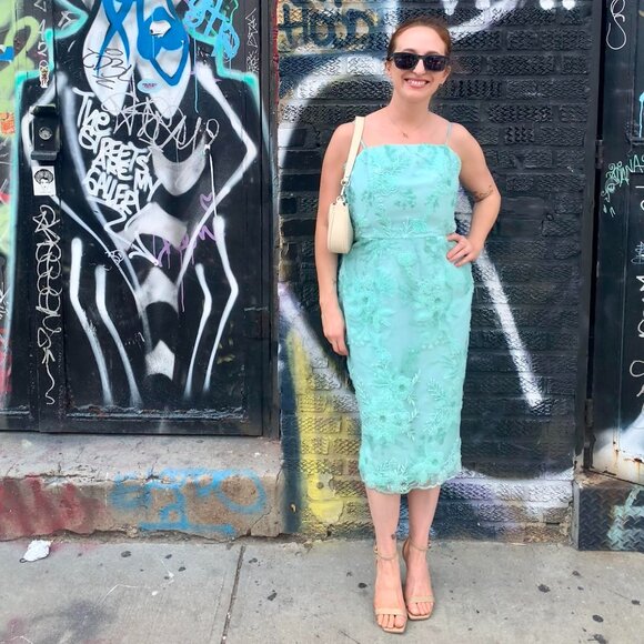 Jane, NYC - Picture 2 of 4